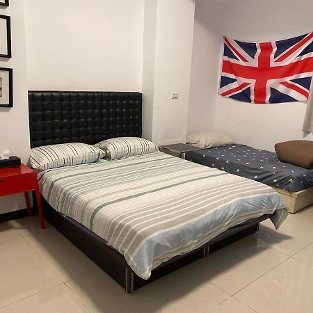 Taichung Hsr Homestay Экстерьер фото