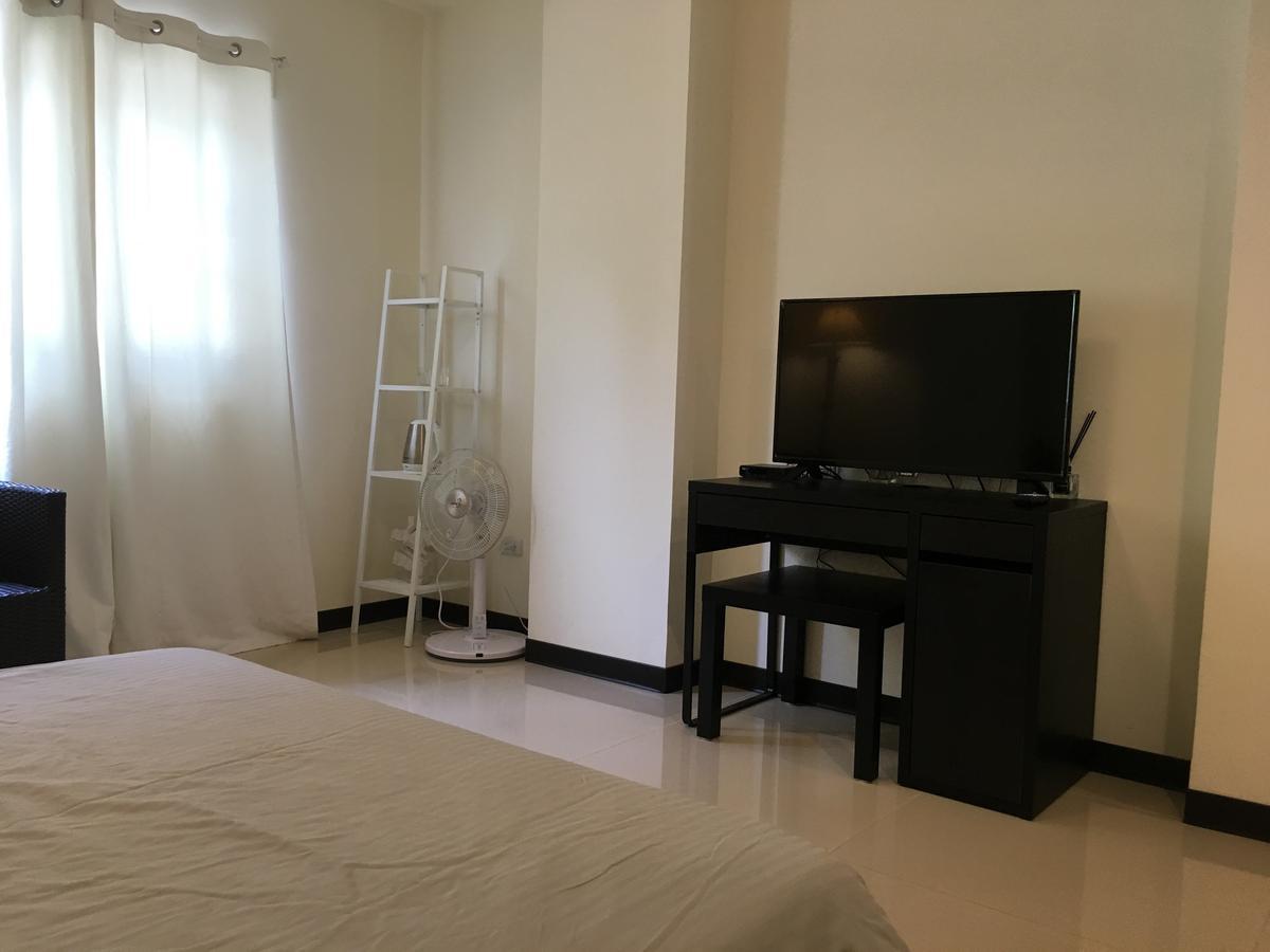 Taichung Hsr Homestay Экстерьер фото